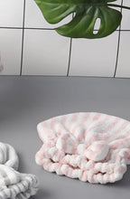 Load image into Gallery viewer, Deluxe Microfiber Towel Hat for Kids